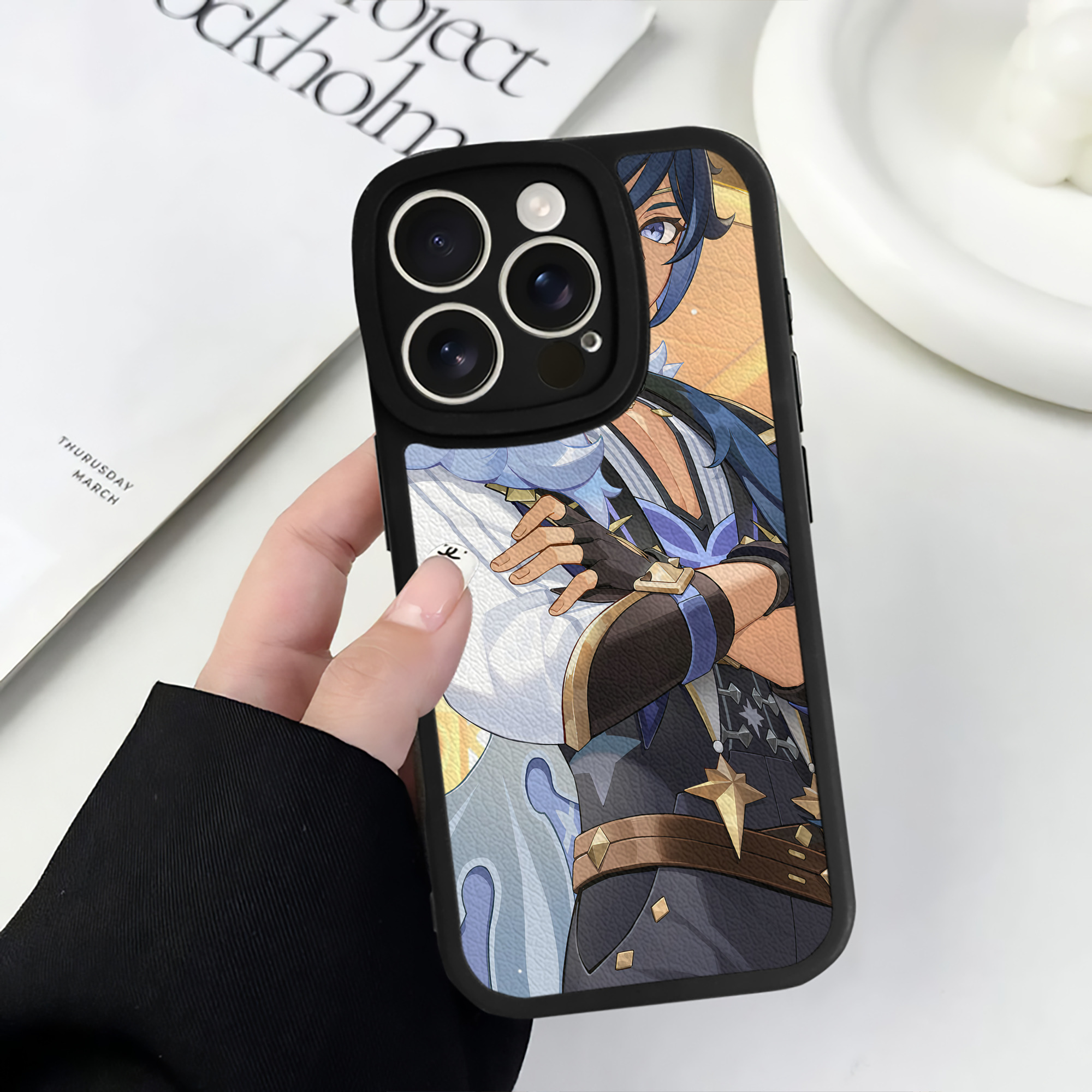 げんし神 genshin 【iPhone 16シリーズ対応】シリコンスマホケース（レザー調） 材質：シリコン
